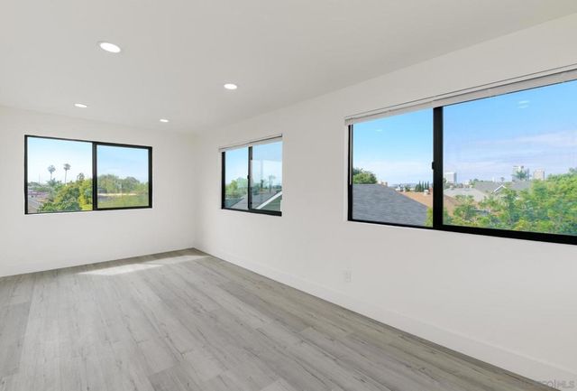 244 26Th St, San Diego, CA 92102