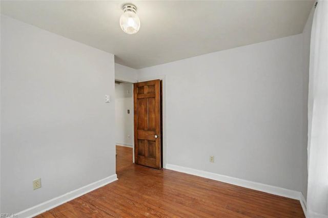 58 Hopkins ST, Newport News, VA 23601