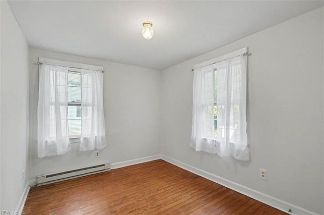 58 Hopkins ST, Newport News, VA 23601