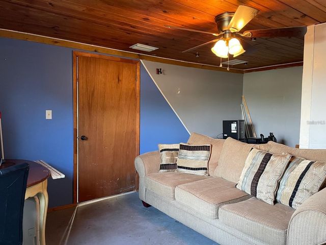 1212 SHAWNEE DRIVE, Kissimmee, FL 34744