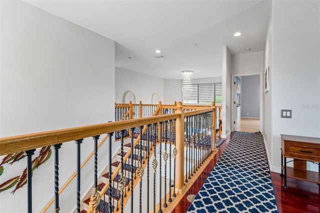 15630 N HIMES AVENUE, Tampa, FL 33618