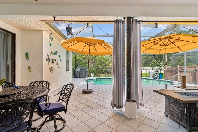 15630 N HIMES AVENUE, Tampa, FL 33618