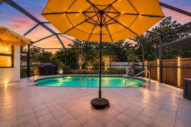 15630 N HIMES AVENUE, Tampa, FL 33618
