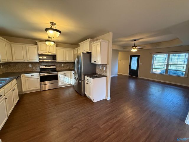 824 Bell Factory Road, Huntsville, AL 35811