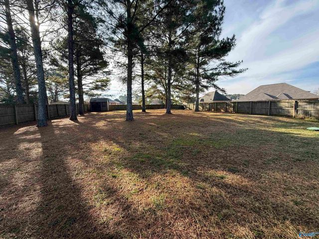 824 Bell Factory Road, Huntsville, AL 35811