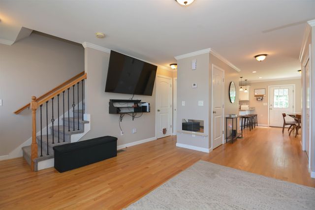 35 Cross Street, Allenstown, NH 03275