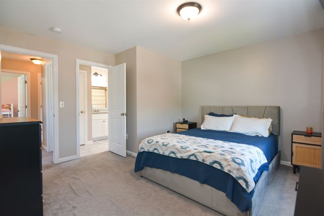 35 Cross Street, Allenstown, NH 03275