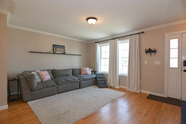 35 Cross Street, Allenstown, NH 03275