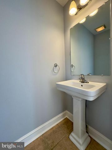 701 S ROSE ST, Baltimore, MD 21224