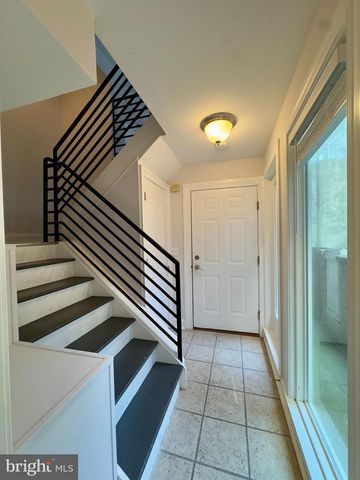 701 S ROSE ST, Baltimore, MD 21224
