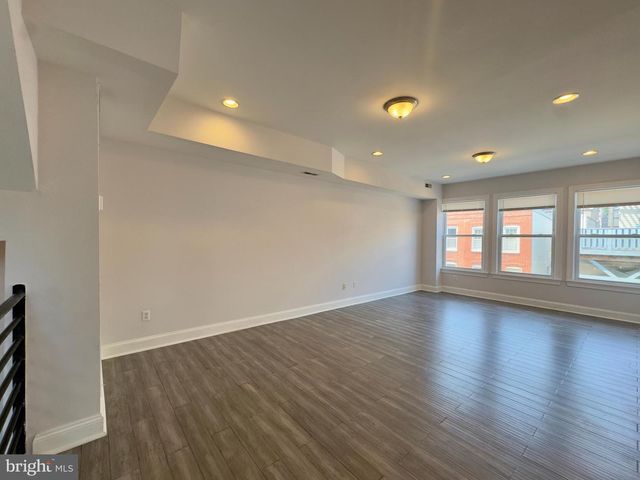 701 S ROSE ST, Baltimore, MD 21224