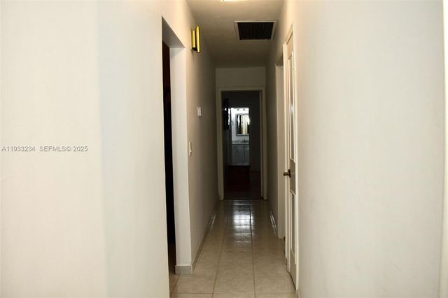 1731 N 54th Ave, Hollywood, FL 33021