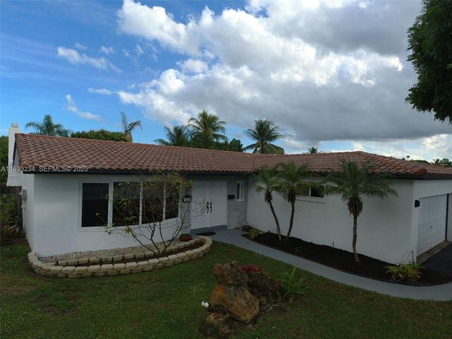 1731 N 54th Ave, Hollywood, FL 33021