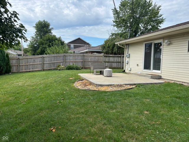 169 Pinedale Drive, Whiteland, IN 46184