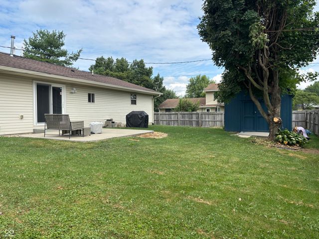 169 Pinedale Drive, Whiteland, IN 46184
