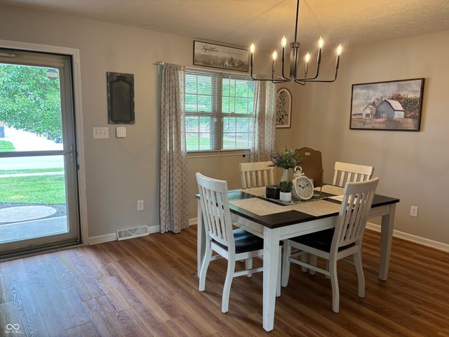 169 Pinedale Drive, Whiteland, IN 46184