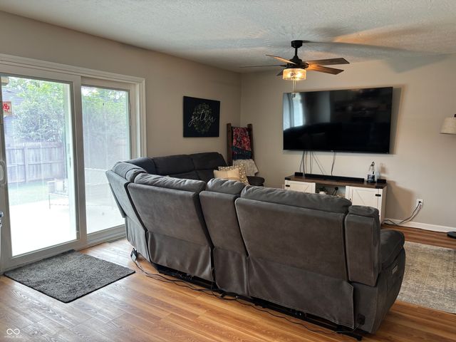 169 Pinedale Drive, Whiteland, IN 46184