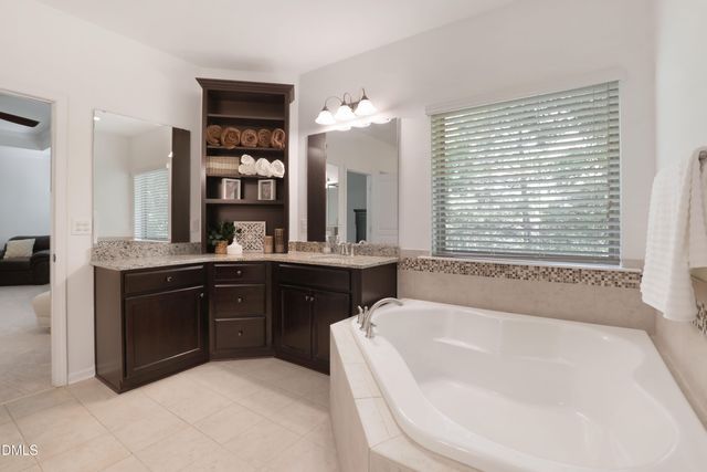 713 Ancient Oaks Drive, Holly Springs, NC 27540