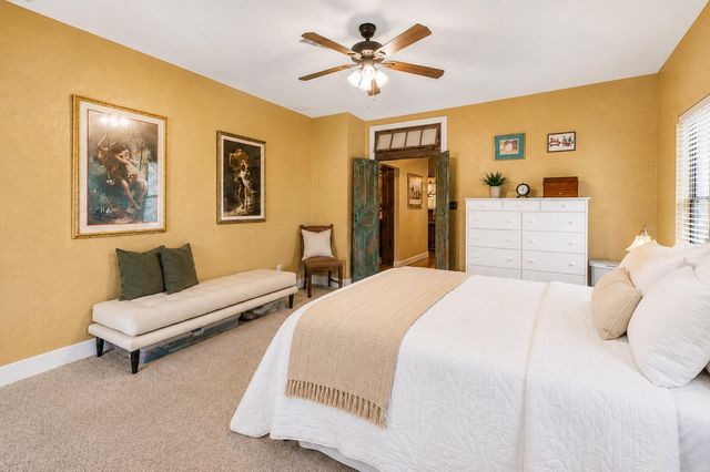 220 Meadowview DR, Wimberley, TX 78676