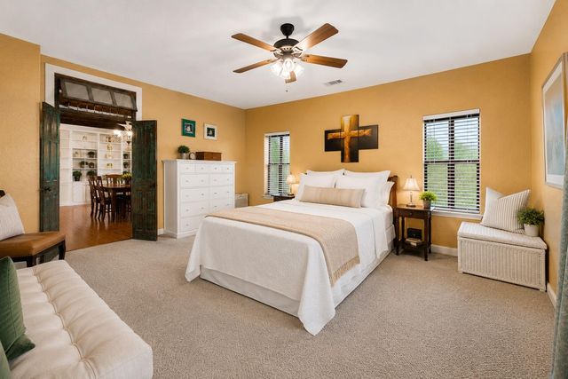 220 Meadowview DR, Wimberley, TX 78676