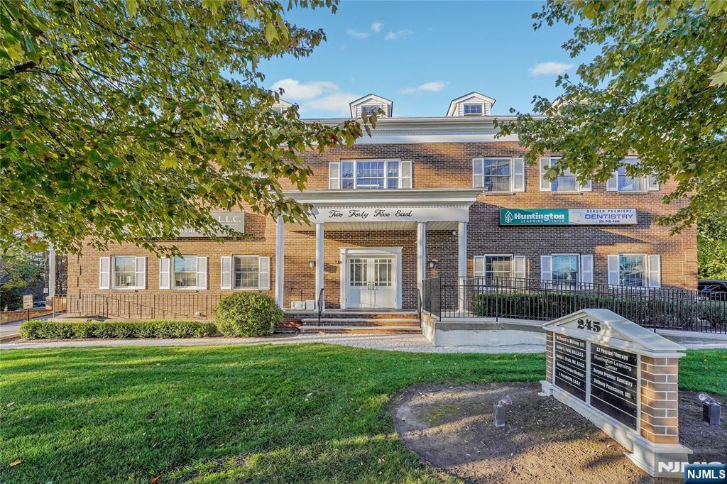 245 Main Street, Ramsey, NJ 07446