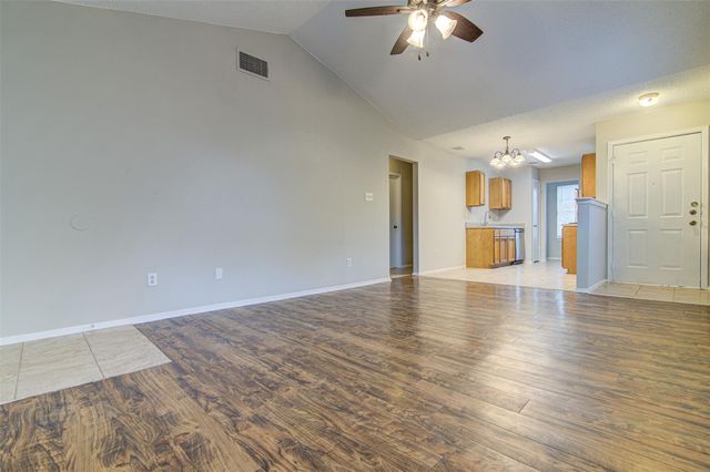 8116 West Gate BLVD B, Austin, TX 78745