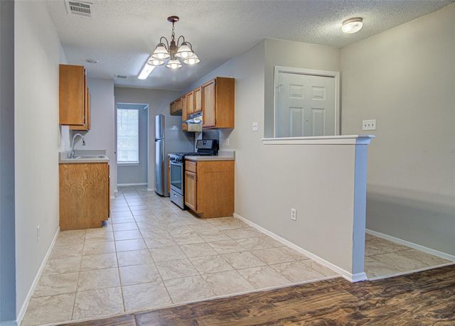 8116 West Gate BLVD B, Austin, TX 78745