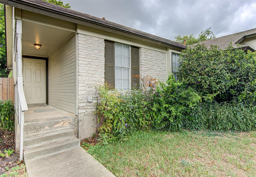 8116 West Gate BLVD B, Austin, TX 78745