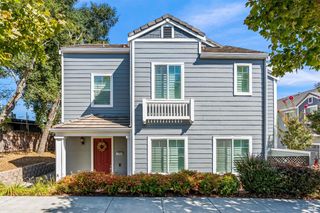 2260 Eva St, Napa, CA 94559