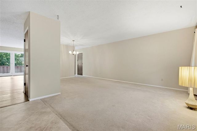 808 Dinard Drive, Ballwin, MO 63021