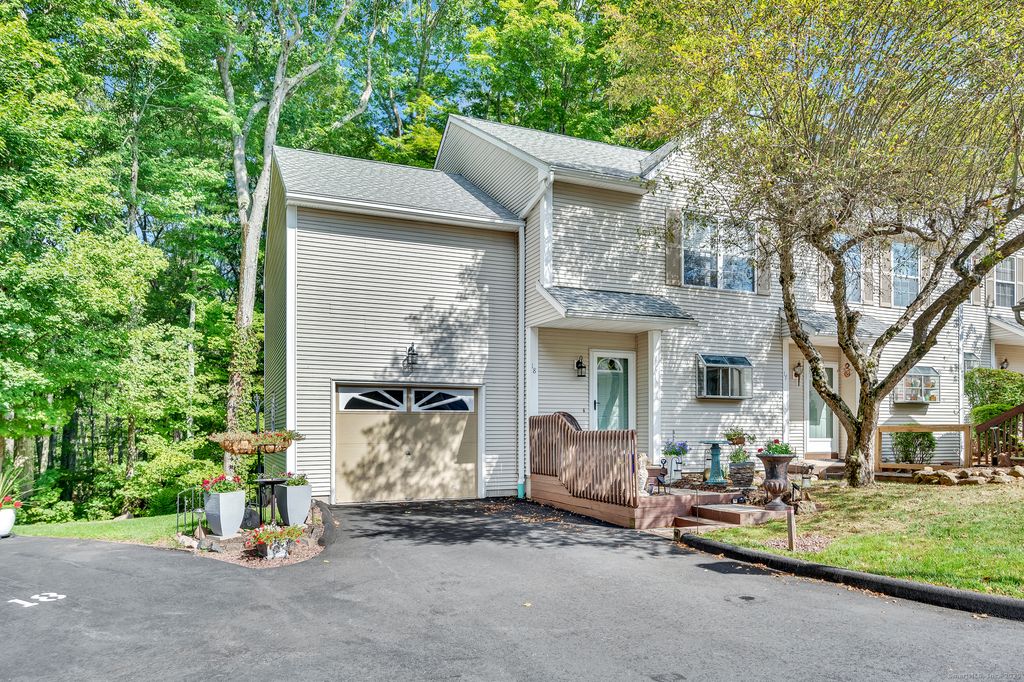 3409 Whitney Avenue APT 18, Hamden, CT 06518