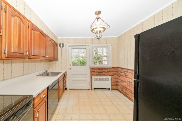 3769 New York Avenue, Seaford, NY 11783