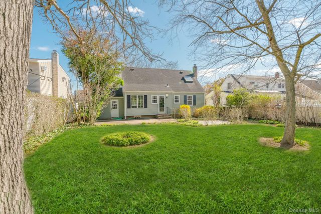 3769 New York Avenue, Seaford, NY 11783