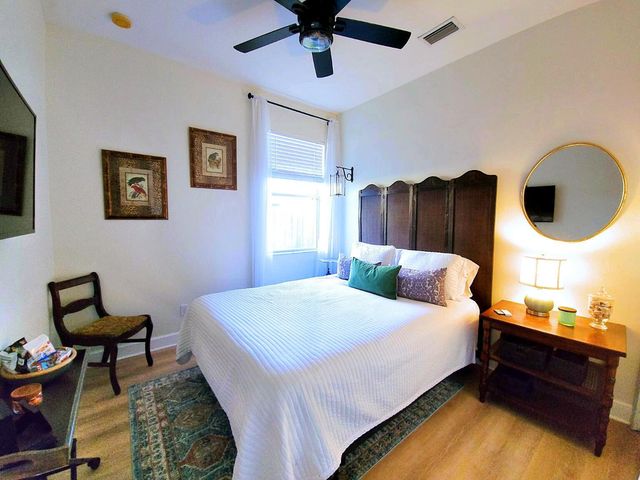 5915 NW Brianna Court, Port St. Lucie, FL 34986