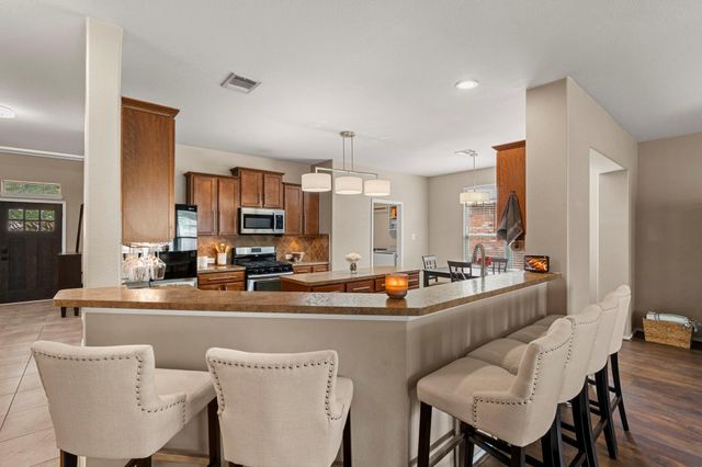 256 Willow City VLY, Buda, TX 78610