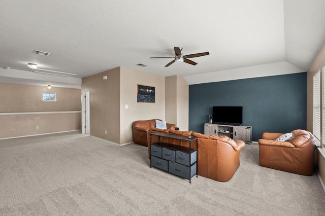 256 Willow City VLY, Buda, TX 78610