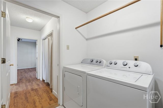 56 Glennmary Lane E, Richmond Hill, GA 31324