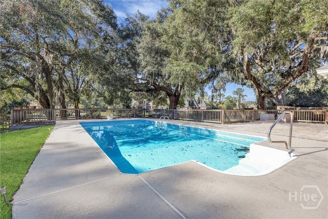 56 Glennmary Lane E, Richmond Hill, GA 31324