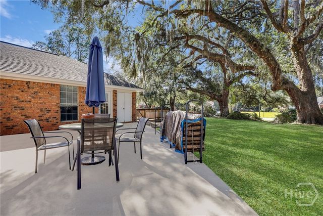 56 Glennmary Lane E, Richmond Hill, GA 31324