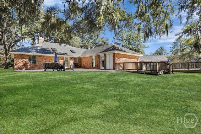 56 Glennmary Lane E, Richmond Hill, GA 31324