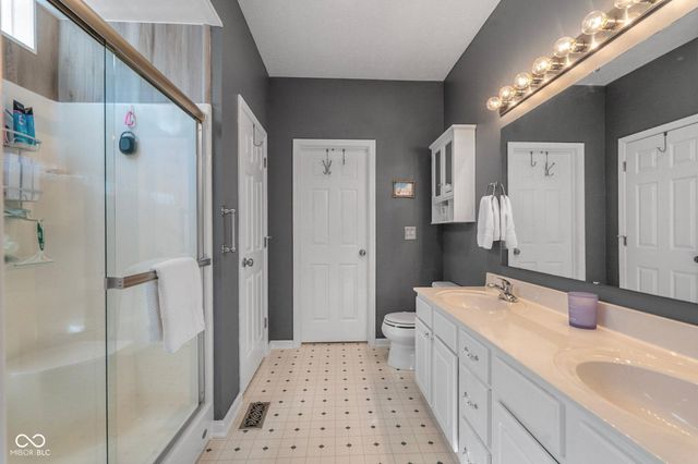 6521 E Coal Bluff Court, Camby, IN 46113
