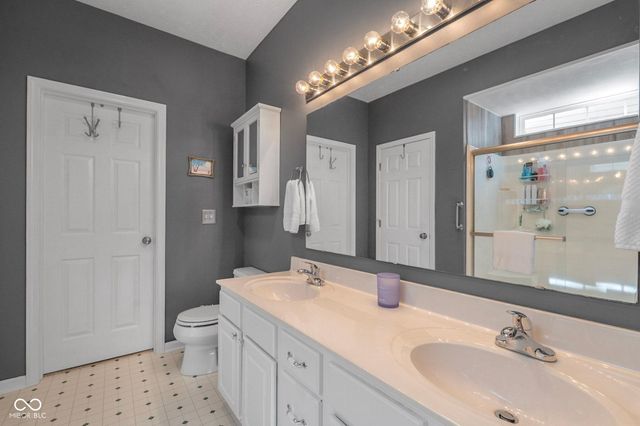 6521 E Coal Bluff Court, Camby, IN 46113