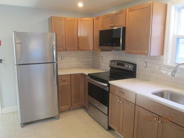 52 Vernon 1, Wakefield, MA 01880