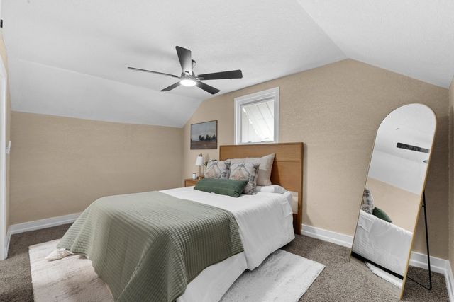 2644 main Street, Davenport, IA 50803