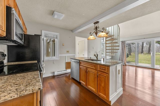 210 Billington Ln 210, Brewster, MA 02631