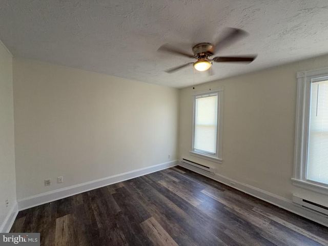 144 LEXINGTON AVE, Lansdowne, PA 19050