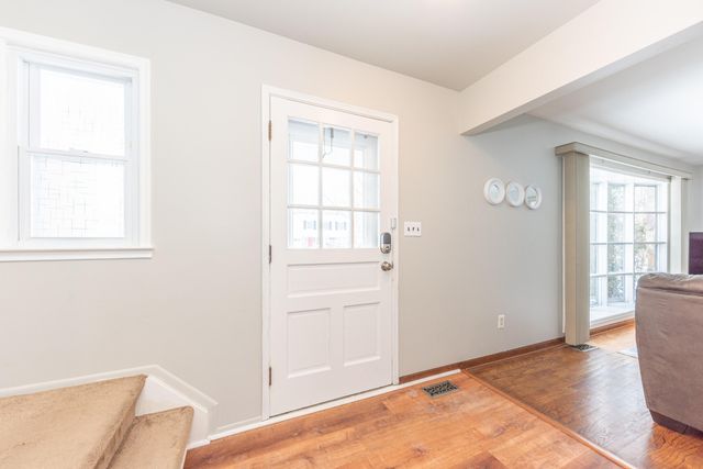 2867 Page Avenue, Ann Arbor, MI 48104