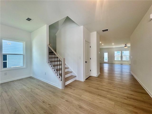 5304 Frontier Court, Flowery Branch, GA 30542