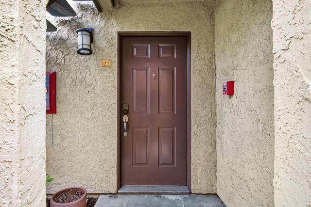 2250 Monroe Street 127, Santa Clara, CA 95050