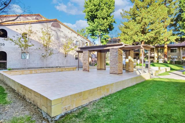 2250 Monroe Street 127, Santa Clara, CA 95050